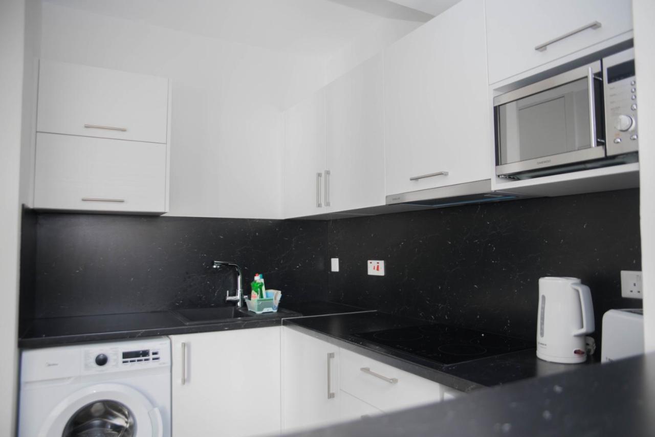 One Bedroom Apartment In Paphos In Good Location Exterior foto